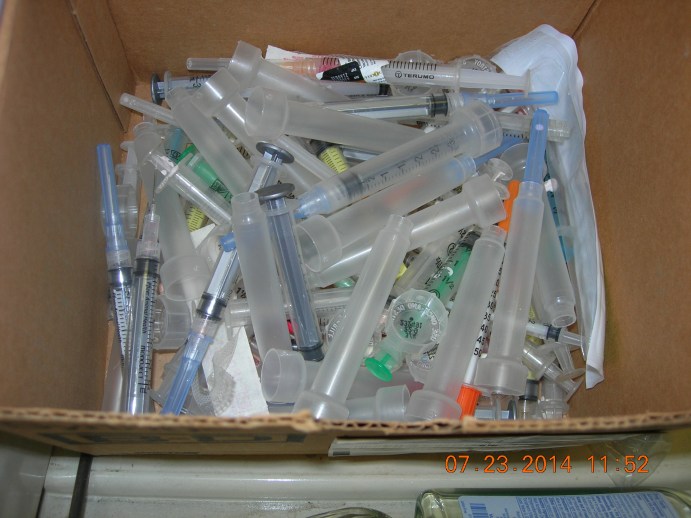 2504 Used Syringes in Drawer